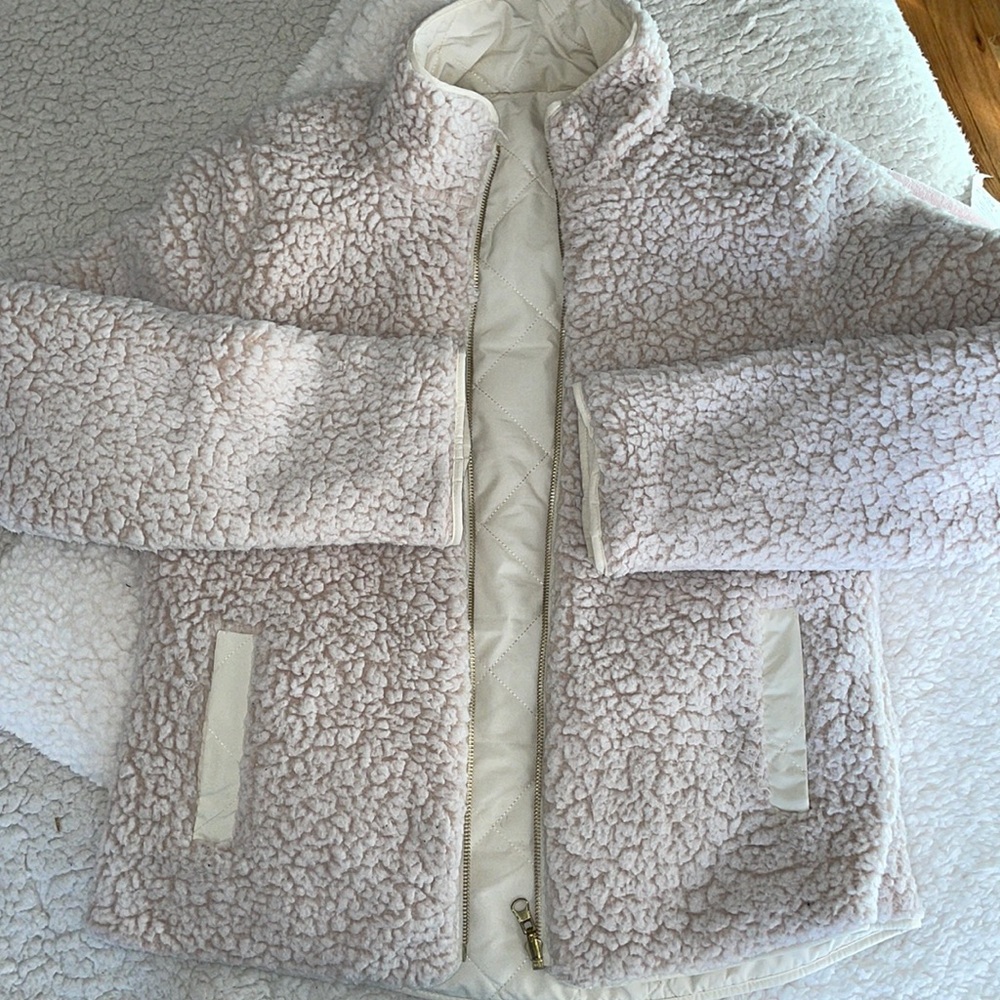 Reversible Sherpa/quilted jacket